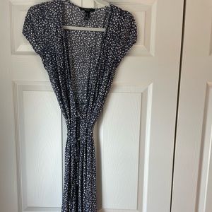 Blue and white wrap dress from Forever 21!